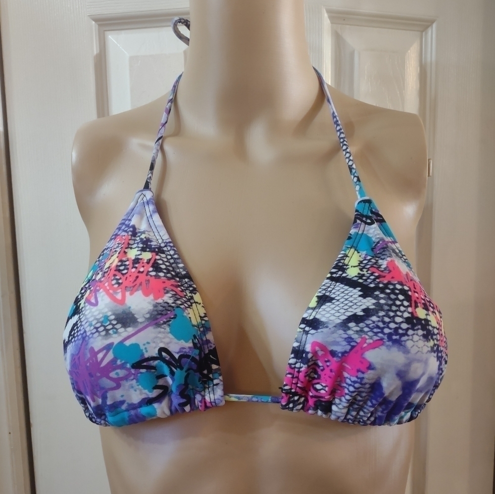 Op woman/juniors size small 3-5 bikini top